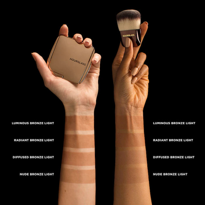 Hourglass Ambient® Lighting Bronzer - PRE ORDEN