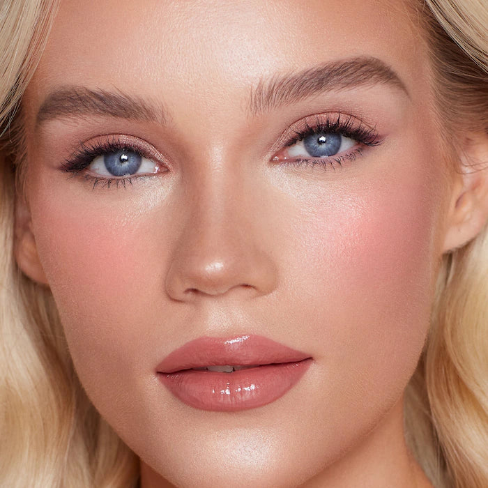 Charlotte Tilbury Matte Beauty Blush Wand - PRE ORDEN