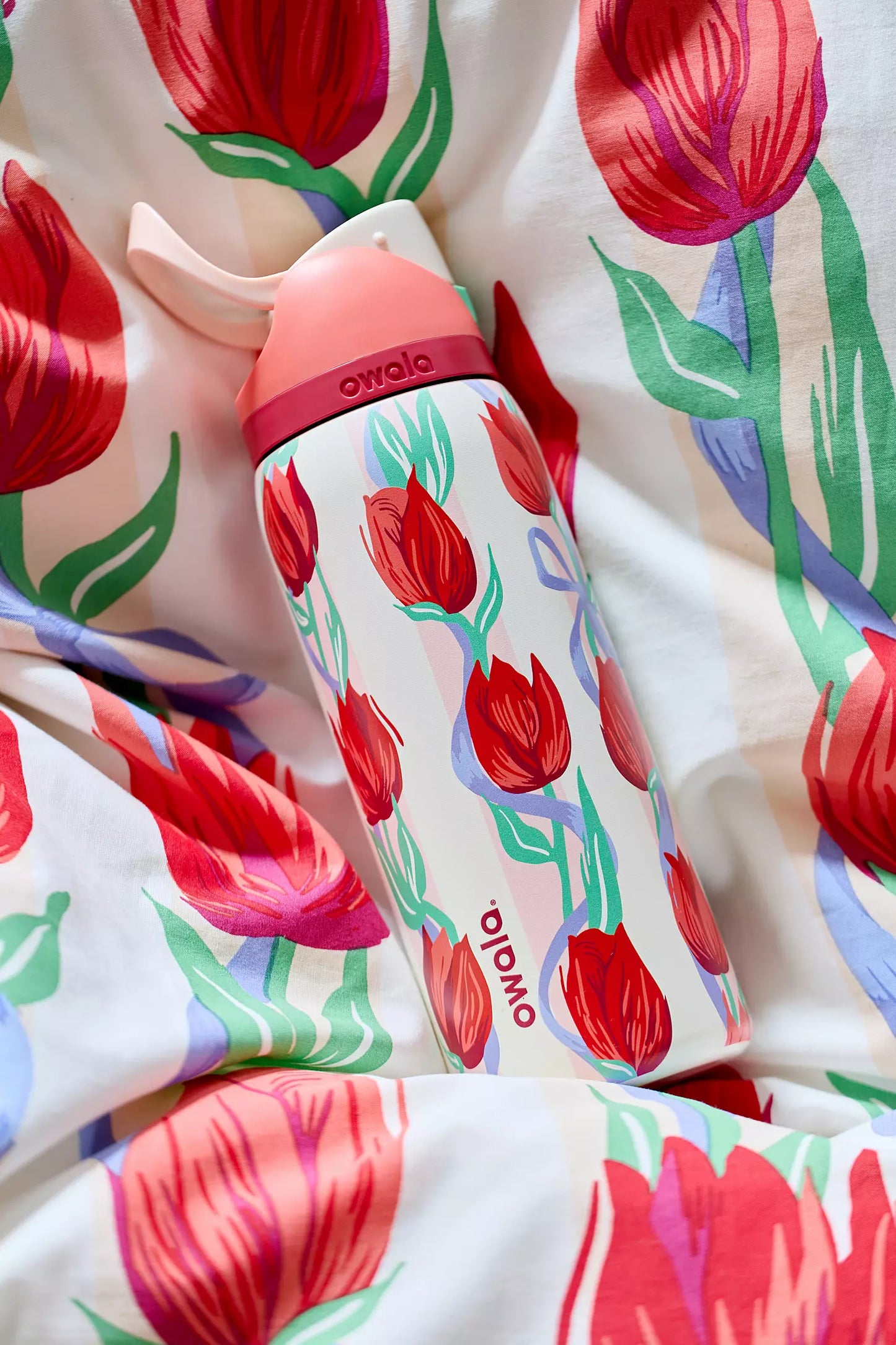 Owala UO Exclusive Tulip Bouquet - PRE ORDEN