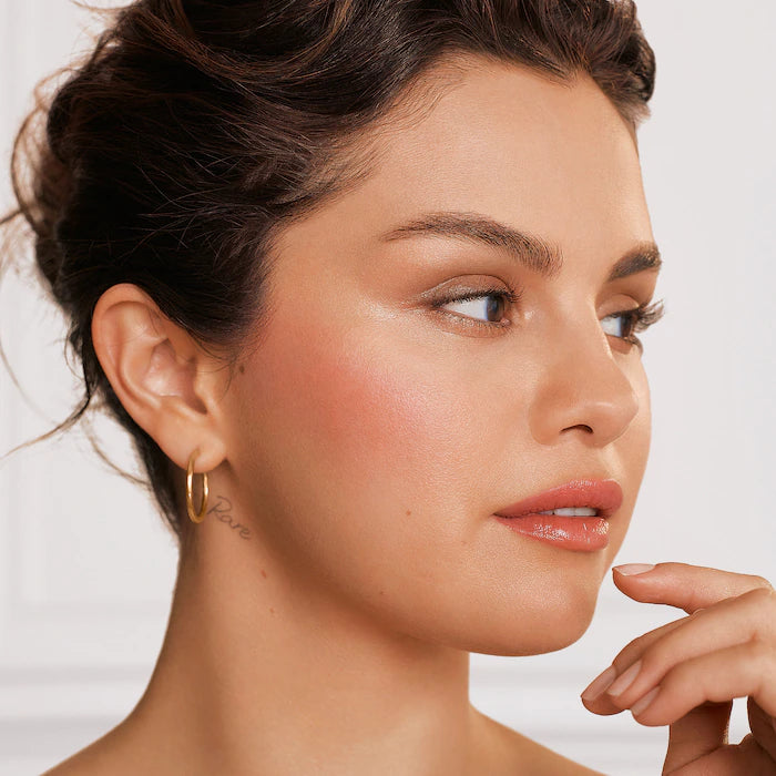 Rare Beauty by Selena Gomez Positive Light Liquid Luminizer Highlight - PRE ORDEN