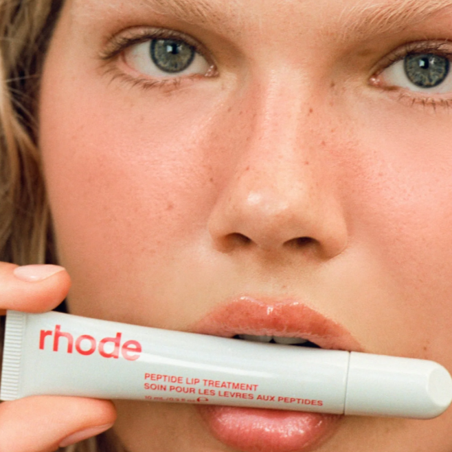 Rhode peptide lip tint STRAWBERRY GLAZE- PRE ORDEN