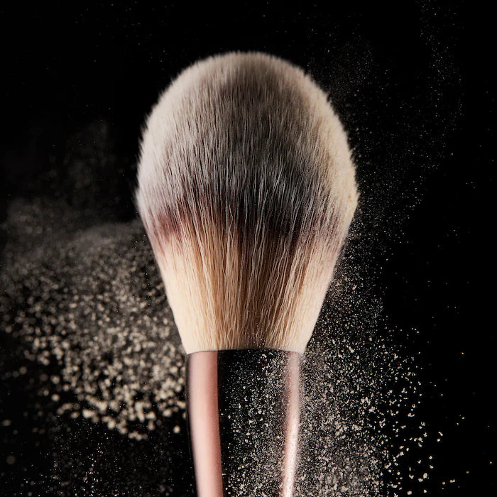 Hourglass Veil™ Powder Brush - PRE ORDEN