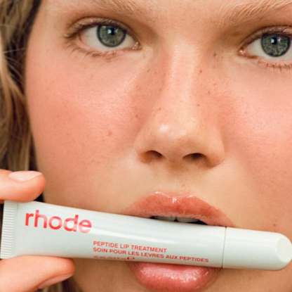 Rhode peptide lip tint STRAWBERRY GLAZE- PRE ORDEN